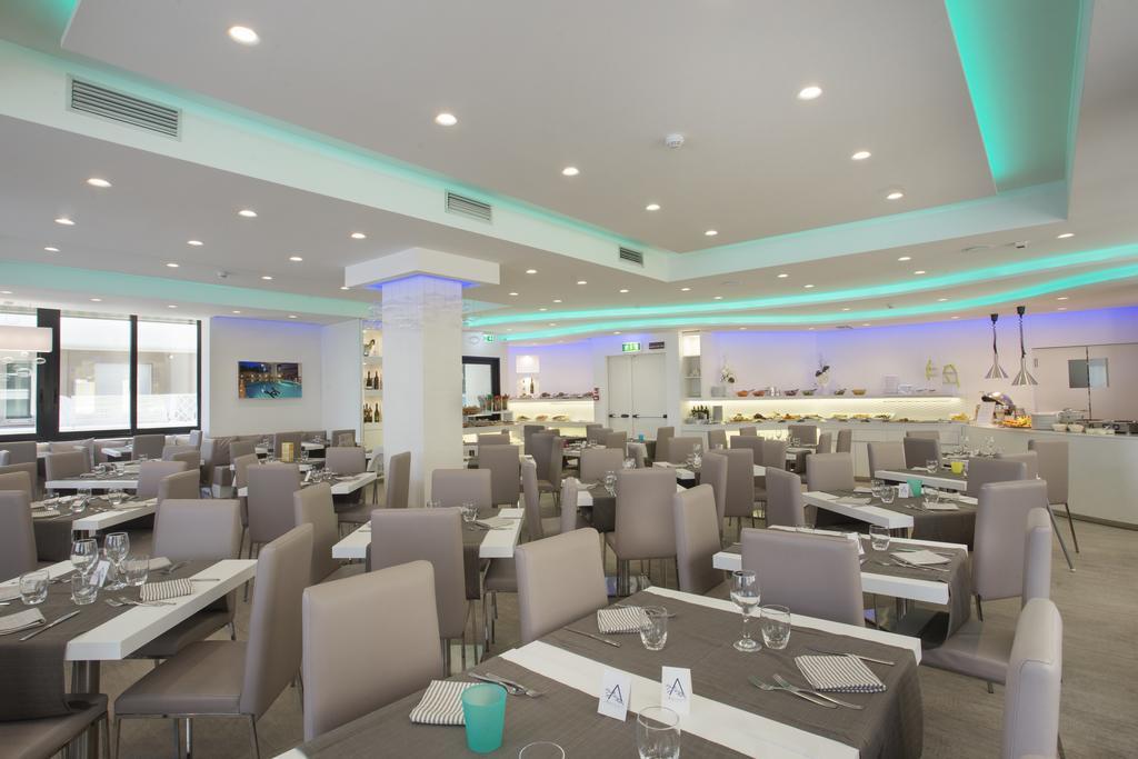 Hotel Ambassador Riccione Exterior foto